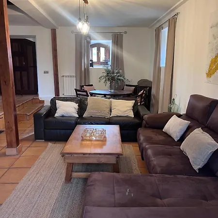 Zarracatanita Feriehus Villanueva de Carazo